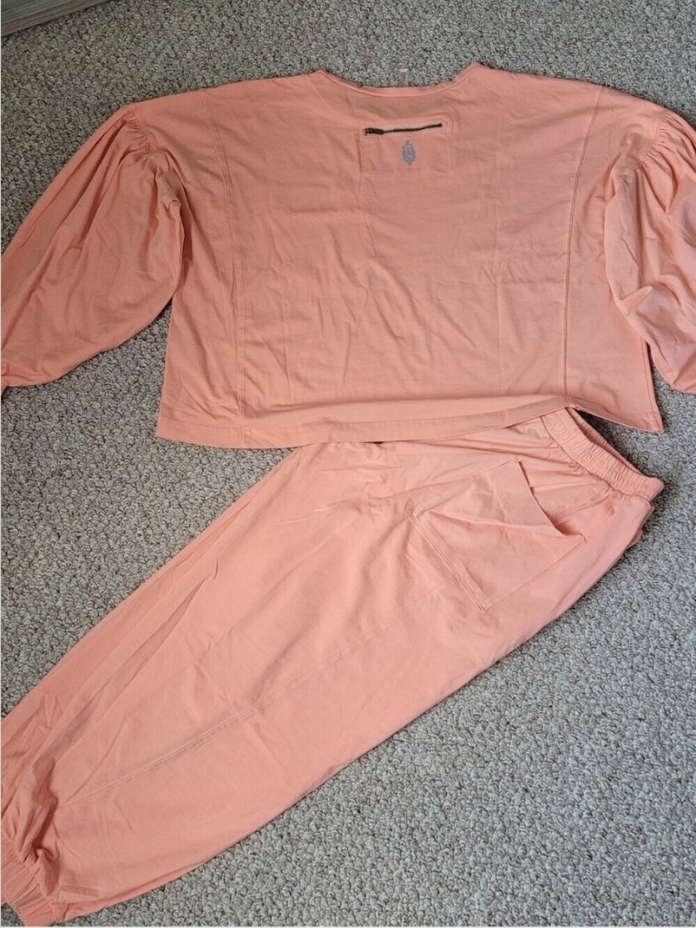 Free People NWT Movement Two-piece Lounge Set "Lived-in" size M - Picture 7 of 9